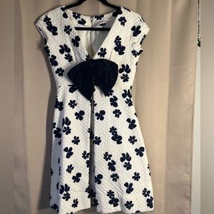 Adele Simpson Vintage Rare Quilted White A-Line Dress Black Floral Design, Bow